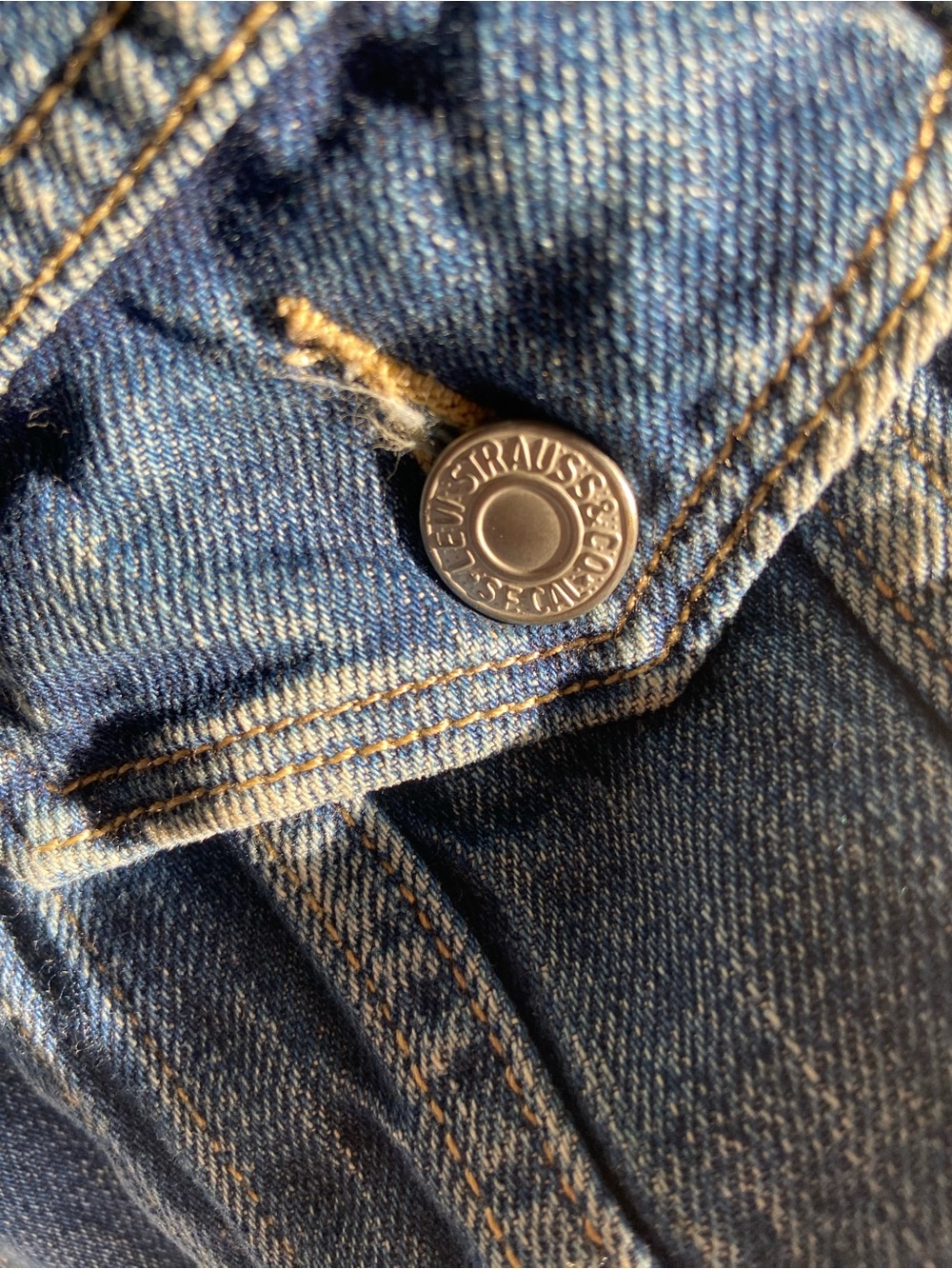 Levi’s Jacket - Picture 6 of 10